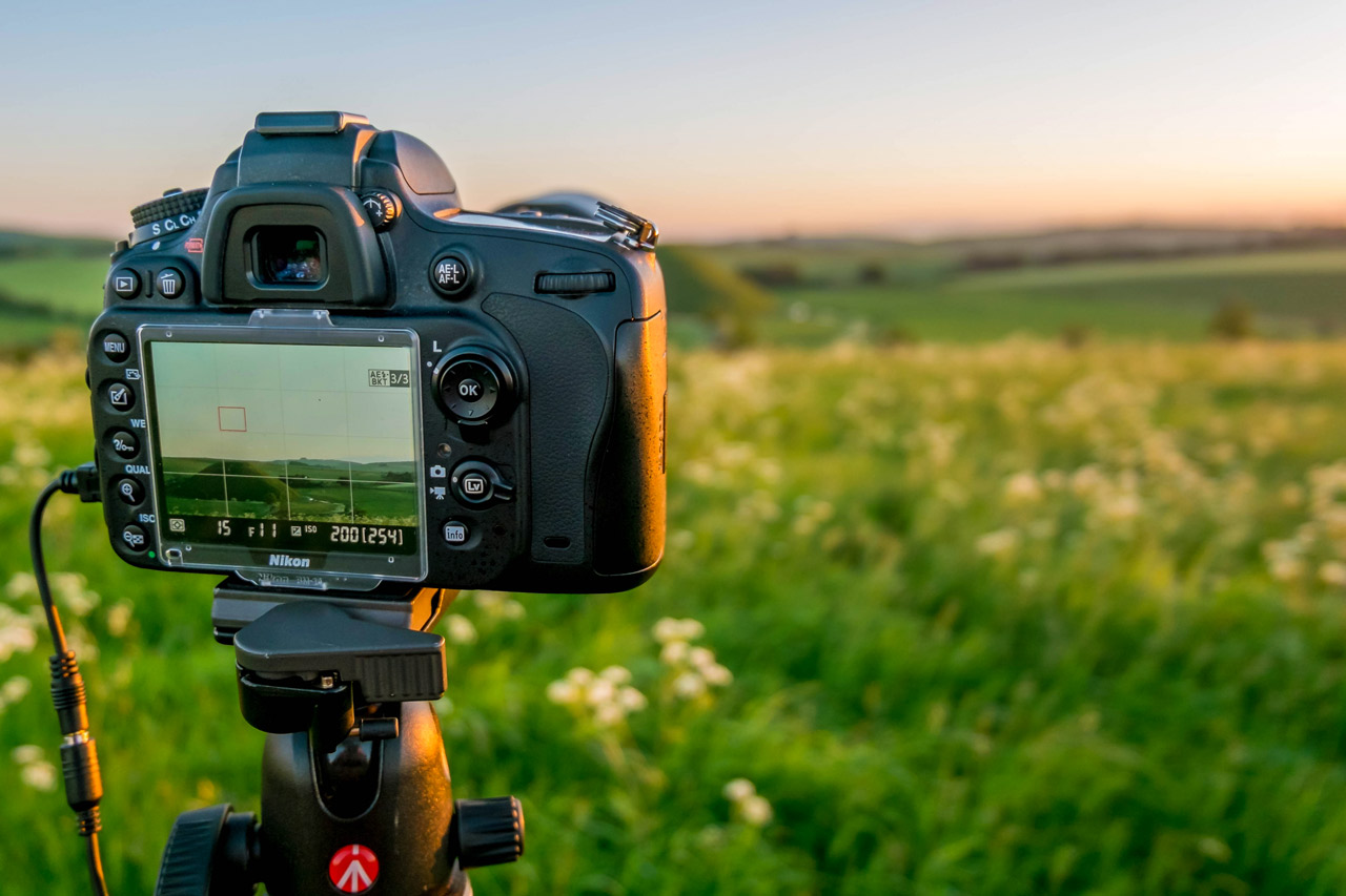 Cómo Acertar en la Compra de Accesorios Para Tu Cámara de Fotos Réflex