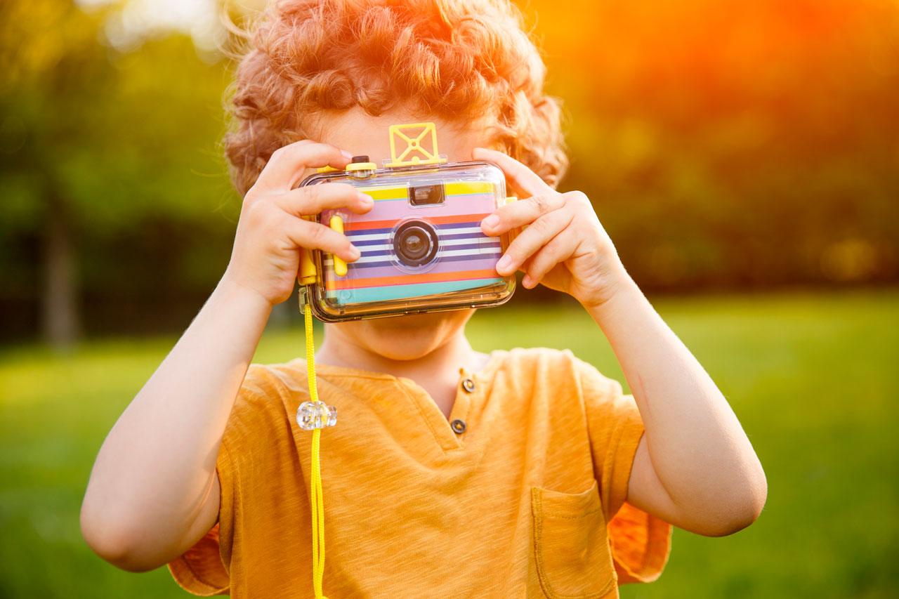 Probamos el Mejor Juguete de 2022, una cámara de fotos estilo Polaroid para  niños