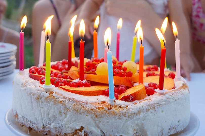 Cómo hacer velas de cumpleaños en casa