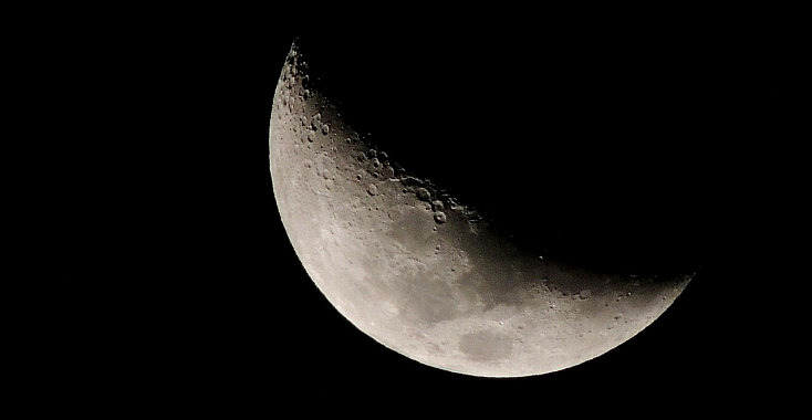 moon-228780_1280