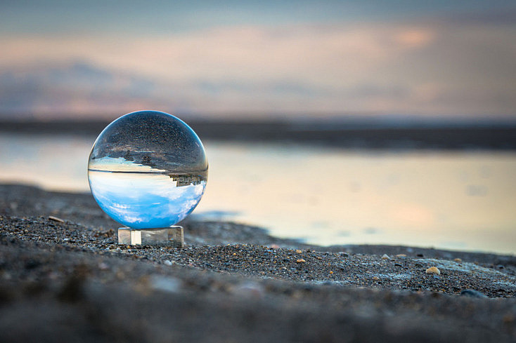 Consigue Fotografías Originales Gracias a Una Bola de Cristal