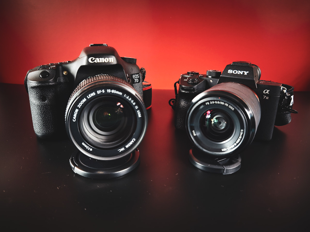 Las diferencias y ventajas entre cámaras Réflex vs Mirrorless y ¿Cuál